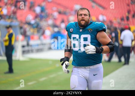 Jacksonville Jaguars guard Brandon Scherff (68) looks at a replay ...