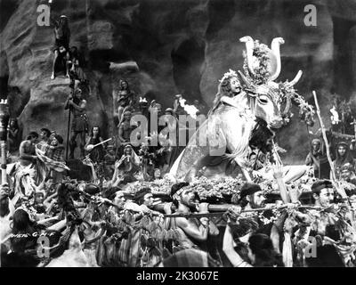 DEBRA PAGET worshipping the Golden Calf in THE TEN COMMANDMENTS 1956 director CECIL B. DeMILLE Motion Pictures Associates / Paramount Pictures Stock Photo