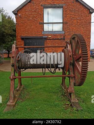 Rusty Victorian canal and waterways winding gear Stock Photo