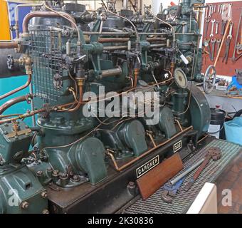 Gardner 3J5 1929 - Power Hall engine, for driving boats, at National Waterways Museum, South Pier Road, Ellesmere Port,England, UK, CH65 4FW Stock Photo