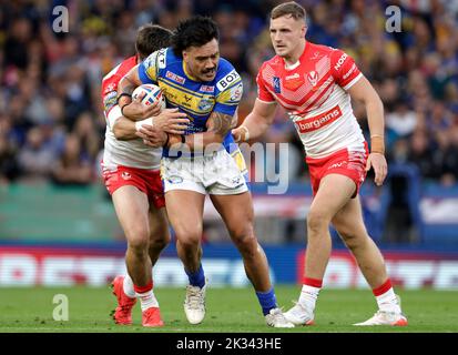 Leeds Rhinos' Zane Tetevano (centre) is tackled during the Betfred Super League Grand Final at Old Trafford, Manchester. Picture date: Saturday September 24, 2022. Stock Photo