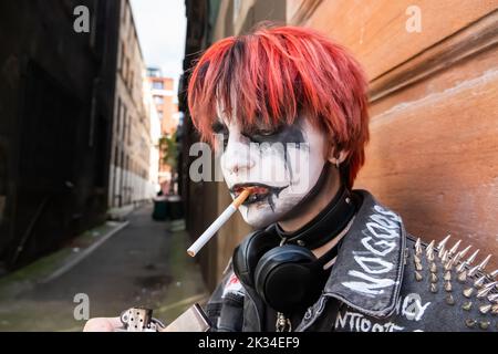 Glasgow, Scotland, UK. 24th September 2022: Stylish character in Buchanan Street. Credit: Skully/17�Թ����� Live News Stock Photo