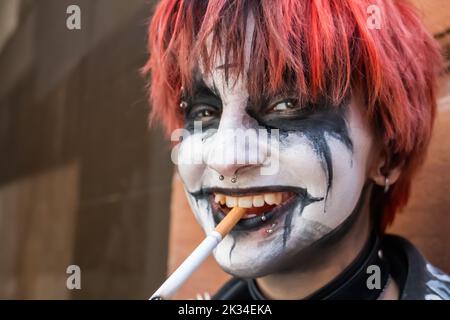 Glasgow, Scotland, UK. 24th September 2022: Stylish character in Buchanan Street. Credit: Skully/17�Թ����� Live News Stock Photo