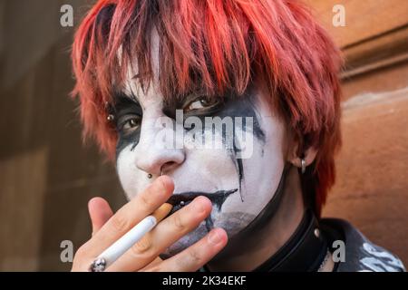 Glasgow, Scotland, UK. 24th September 2022: Stylish character in Buchanan Street. Credit: Skully/17�Թ����� Live News Stock Photo