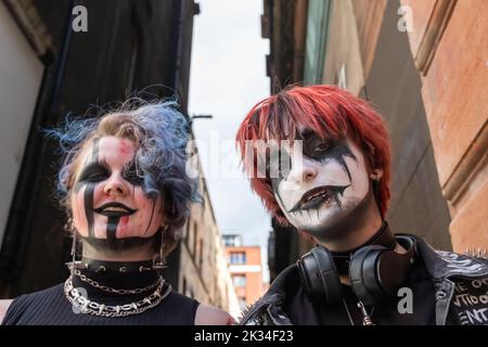 Glasgow, Scotland, UK. 24th September 2022: Stylish characters in Buchanan Street. Credit: Skully/17�Թ����� Live News Stock Photo