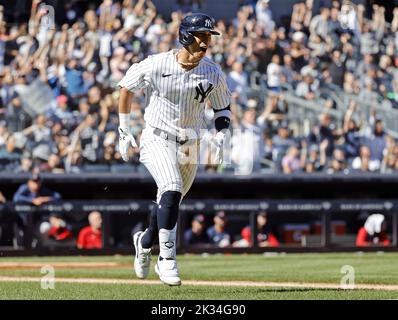 BRONX, NY - SEPTEMBER 20: New York Yankees Outfield Oswaldo