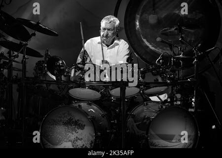 CROYDON, ENGLAND: Nick Mason's Saucerful of Secrets perform at Fairfield Halls during the last date on the UK tour. Featuring: Nick Mason Where: London, United Kingdom When: 11 May 2022 Credit: Neil Lupin/WENN Stock Photo