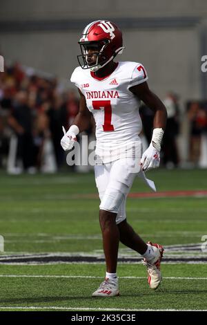 September 24, 2022: Cincinnati Bearcats WR Tyler Scott during an NCAA ...