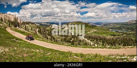 Skyline Drive I (FR 150), road to Hightop, off Skyline Drive III (FR 022), Ferron Reservoir, Wasatch Plateau, Manti La Sal Natl Forest, Utah, USA Stock Photo