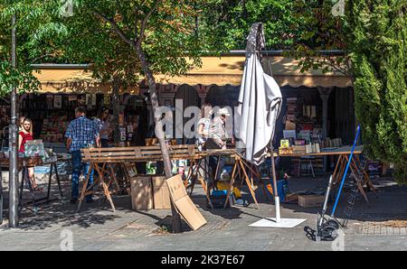 Iconic Madrid booksellers, Calle Claudio Moyano, Madrid, Spain. Stock Photo