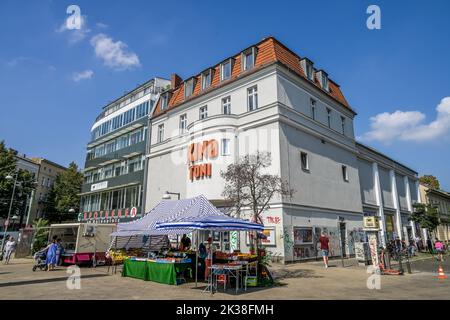 Kino Toni, Max-Steinke-Strasse, Weißensee, Berlin, Deutschland Stock Photo