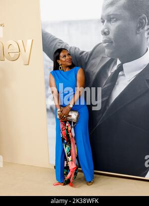 Los Angeles, CA - Sept 21, 2022 - Sheryl Lee Ralph attends the red-carpet premiere of the documentary 'Sidney' at the Academy Museum of Motion Picture Stock Photo