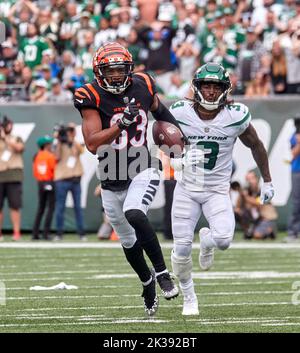 New York Jets safety Jordan Whitehead (3) in coverage during an