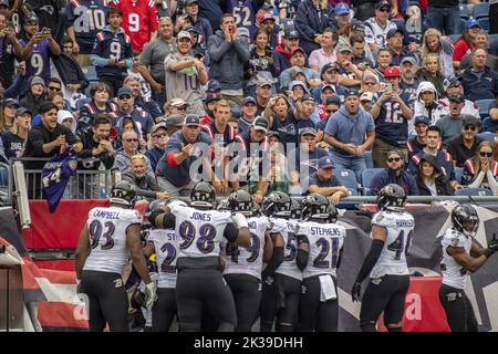 Foxborough, United States. 25th Sep, 2022. Baltimore Ravens players celebrate an interception during a game against the New England Patriots at Gillette Stadium in Foxborough, Massachusetts on Sunday, September 25, 2022. Photo by Amanda Sabga/UPI Credit: UPI/Alamy Live News Stock Photo