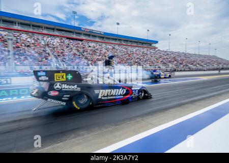 Concord, NC, USA. 25th Sep, 2022. BLAKE ALEXANDER of Charlotte, NC qualifies for the Betway NHRA Carolina Nationals at the ZMax Dragway in Concord NC. (Credit Image: © Walter G. Arce Sr./ZUMA Press Wire) Credit: ZUMA Press, Inc./Alamy Live News Stock Photo