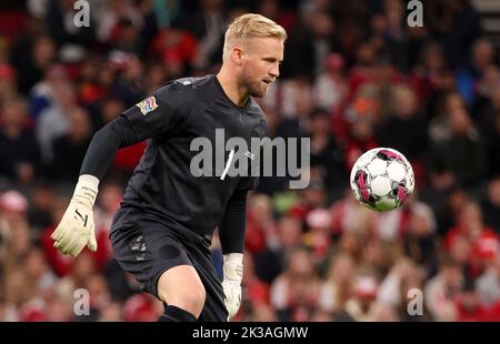 Copenhagen, Danemark. 25th Sep, 2022. Goalkeeper of Denmark Kasper Schmeichel during the UEFA Nations League, League A - Group 1 football match between Denmark and France on September 25, 2022 at Parken Stadium in Copenhagen, Denmark - Photo Jean Catuffe/DPPI Credit: DPPI Media/Alamy Live News Stock Photo