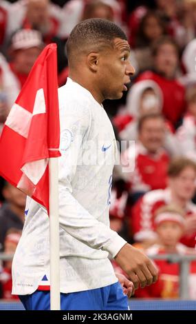 Copenhagen, Danemark. 25th Sep, 2022. Kylian Mbappe of France during the UEFA Nations League, League A - Group 1 football match between Denmark and France on September 25, 2022 at Parken Stadium in Copenhagen, Denmark - Photo Jean Catuffe/DPPI Credit: DPPI Media/Alamy Live News Stock Photo