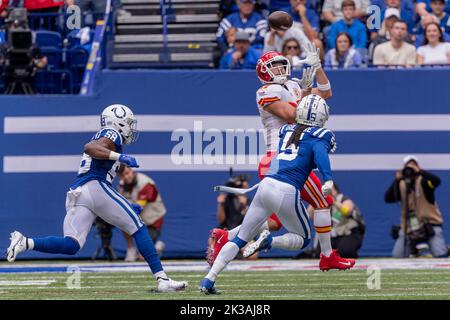 January 1, 2023, East Rutherford, New Jersey, USA: New York Giants tight  end Daniel Bellinger (82) is tackled by Indianapolis Colts safety Julian  Blackmon (32) and cornerback Stephon Gilmore (5) after a