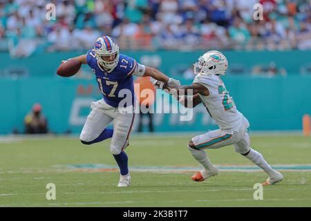 MIAMI GARDENS, FL - DECEMBER 25: Miami Dolphins cornerback Kader Kohou (28)  eyes the quarterback from the line of scrimmage during the game between the  Green Bay Packers and the Miami Dolphins