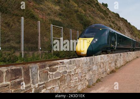 Train line between Teignmouth and Dawlish in Devon Stock Photo