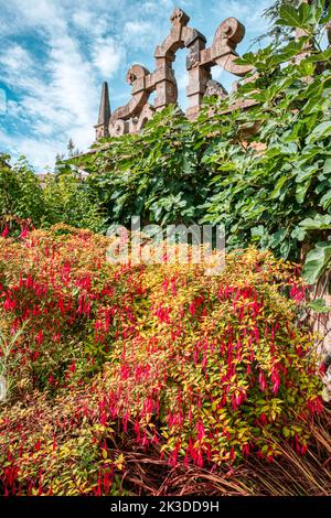 Flower border in an English Elizabethan walled garden Stock Photo - Alamy