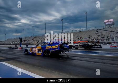 Concord, NC, USA. 25th Sep, 2022. JOHN FORCE of Yorba Linda, CA ...