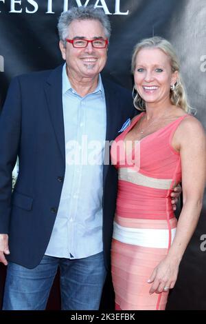 Avalon, USA. 23rd Sep, 2022. LOS ANGELES - SEP 23: Christopher Knight, Cara Knight at the 2022 Catalina Film Festival - Friday Red Carpet at Casino on September 23, 2022 in Avalon, CA (Photo by Katrina Jordan/Sipa USA) Credit: Sipa USA/Alamy Live News Stock Photo