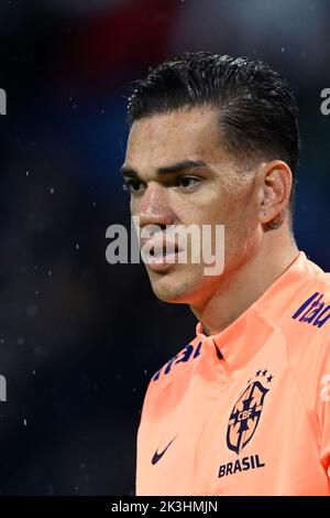 LE HAVRE - Brasil goalkeeper Ederson during the International friendly between Brazil and Ghana at Stade Oceane on September 23, 2022 in Le Havre, France. ANP | Dutch Height | Gerrit van Keulen Stock Photo