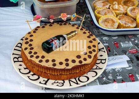 As part of the Platinum Jubilee celebrations the Gwydir St street party had a cake competition. Stock Photo