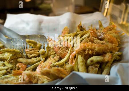 Fish & chips, Mercato San Benedetto, Cagliari, Sardinia, Italy Stock Photo