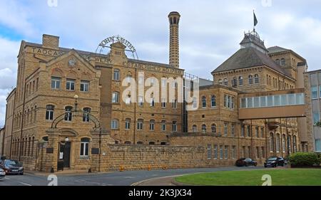 John Smiths, Tadcaster brewery, High Street, Tadcaster, North Yorkshire, England, UK, LS24 9SA Stock Photo