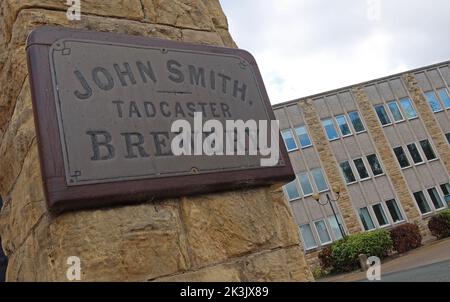John Smiths, Tadcaster brewery, High Street, Tadcaster, North Yorkshire, England, UK, LS24 9SA Stock Photo