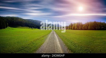 DE - BAVARIA: 'Bauer-in-der-Au' alpine valley high above Lake Tegernsee, Oberbayern Stock Photo