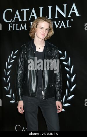 Long Beach, USA. 22nd Sep, 2022. LOS ANGELES - SEP 22: Dylan Keeffe at the 2022 Catalina Film Festival at Long Beach - Thursday Red Carpet at Scottish Rite Event Center on September 22, 2022 in Long Beach, CA (Photo by Katrina Jordan/Sipa USA) Credit: Sipa USA/Alamy Live News Stock Photo