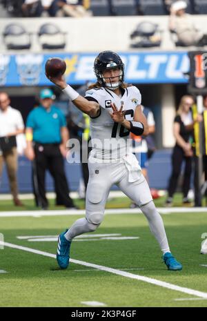 INGLEWOOD, CA - SEPTEMBER 25: Jacksonville Jaguars linebacker