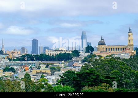 Panoramic view of buildings, including St Ignatius Church & Salesforce tower from de Young Museum Hamon Tower Observation Level, San Francisco. Stock Photo