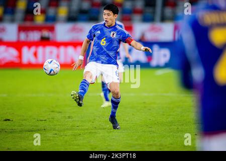Duesseldorf, Germany. 27th Sep, 2022. Soccer: Internationals, Ecuador - Japan, Merkur Spiel-Arena: Japan's Wataru Endo. Credit: Rolf Vennenbernd/dpa/Alamy Live News Stock Photo
