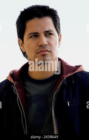 Jay Hernandez Film: Hostel (USA/CZ/DE/ISL/SK 2005) Characters: Paxton  Director: Eli Roth 17 September 2005   **WARNING** This Photograph is for editorial use only and is the copyright of NEXT ENTERTAINMENT and/or the Photographer assigned by the Film or Production Company and can only be reproduced by publications in conjunction with the promotion of the above Film. A Mandatory Credit To NEXT ENTERTAINMENT is required. The Photographer should also be credited when known. No commercial use can be granted without written authority from the Film Company. Stock Photo