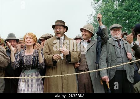 Marnie Mcphail, Robin Wilcock, Justin Ashforth & Luke Askew Film: The Greatest Game Ever Played (2005) Characters: Mary Ouimet,Bernard Darwin,Ted Hastings & Alec Campbell  Director: Bill Paxton 30 September 2005   **WARNING** This Photograph is for editorial use only and is the copyright of DISNEY and/or the Photographer assigned by the Film or Production Company and can only be reproduced by publications in conjunction with the promotion of the above Film. A Mandatory Credit To DISNEY is required. The Photographer should also be credited when known. No commercial use can be granted without wr Stock Photo