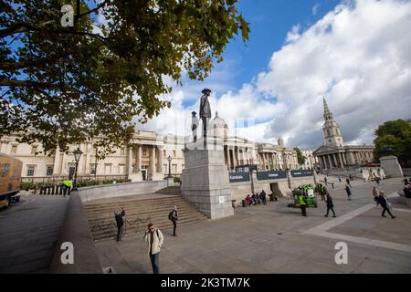 London, England, UK. 28th Sep, 2022. A new sculpture called Antelope by Samson Kambalu is seen on the Fourth Plinth in Trafalgar Square. The sculpture shows preacher and pan-Africanist John Chilembwe alongside his white friend John Chorley. (Credit Image: © Tayfun Salci/ZUMA Press Wire) Stock Photo