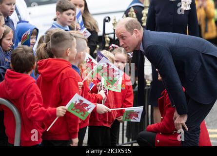 Swansea, Wales, UK. 27 September, 2022.  Prince William, Prince of Wales meets the public during a visit to St Thomas Church in Swansea , which has be