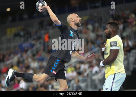 Zagreb, Croatia. 28th Sep, 2022. Timur Dibirov of PPD Zagreb during the handball match between PPD Zagreb and FC Porto as a part of the third round of Machineseeker EHF Champions League in Zagreb, Croatia on september 28, 2022. Photo: Slavko Midzor/PIXSELL Credit: Pixsell photo & video agency/Alamy Live News Stock Photo
