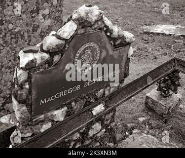 Grave and last resting place of Rob Roy, Robert Roy MacGregor, Balquhidder, Perthshire, Scotland, UK, FK19 8PB , FK19 Stock Photo