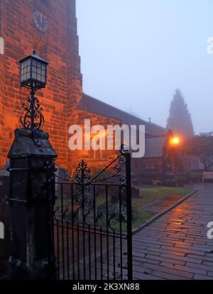 Foggy day at St Wilfrids parish church, Church Lane, Grappenhall, Warrington, Cheshire, England, UK, WA4 3EP Stock Photo