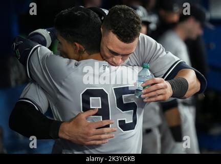 Oswaldo Cabrera's HR-robbing grab, 08/19/2022