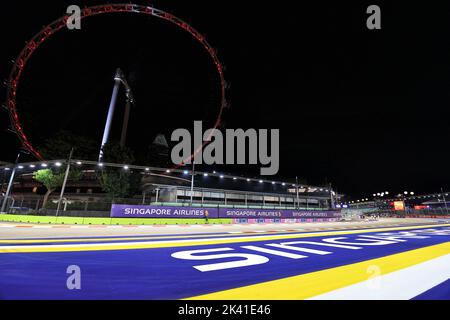 Singapore, Singapore. 29th Sep, 2022. Circuit atmosphere - Scenic Singapore. Singapore Grand Prix, Thursday 29th September 2022. Marina Bay Street Circuit, Singapore. Credit: James Moy/Alamy Live News Stock Photo