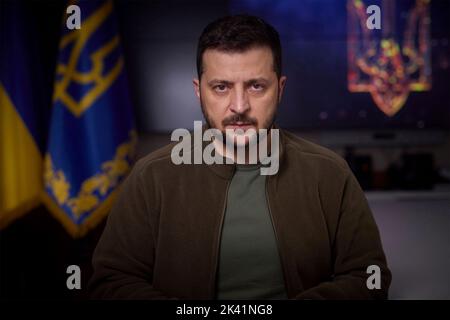Kyiv, Ukraine. 29th Sep, 2022. Ukrainian President Volodymyr Zelenskyy, delivers remarks to the Athens Democracy Forum by video link from the Mariinskyi Palace, September 29, 2022 in Kyiv Ukraine. Credit: Planetpix/Alamy Live News Stock Photo