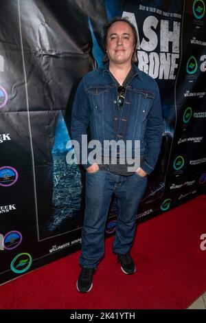 Encino, CA, September 28, 2022, Jimmy Drain attends Los Angeles Premiere of 'Ash and Bone' at Laemmle Town Center 5, Encino, CA on September 28, 2022 Stock Photo