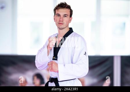 Stuttgart, Germany. 29th Sep, 2022. Taekwondo world champion Alexander Bachmann stands in a training hall. Credit: Tom Weller/dpa/Alamy Live News Stock Photo
