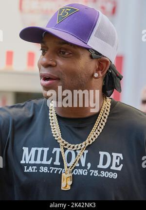 NEW YORK, NY, USA - AUGUST 19, 2022: Jimmie Allen Performs on FOX & friends All-American Summer Concert Series at FOX Square. Stock Photo